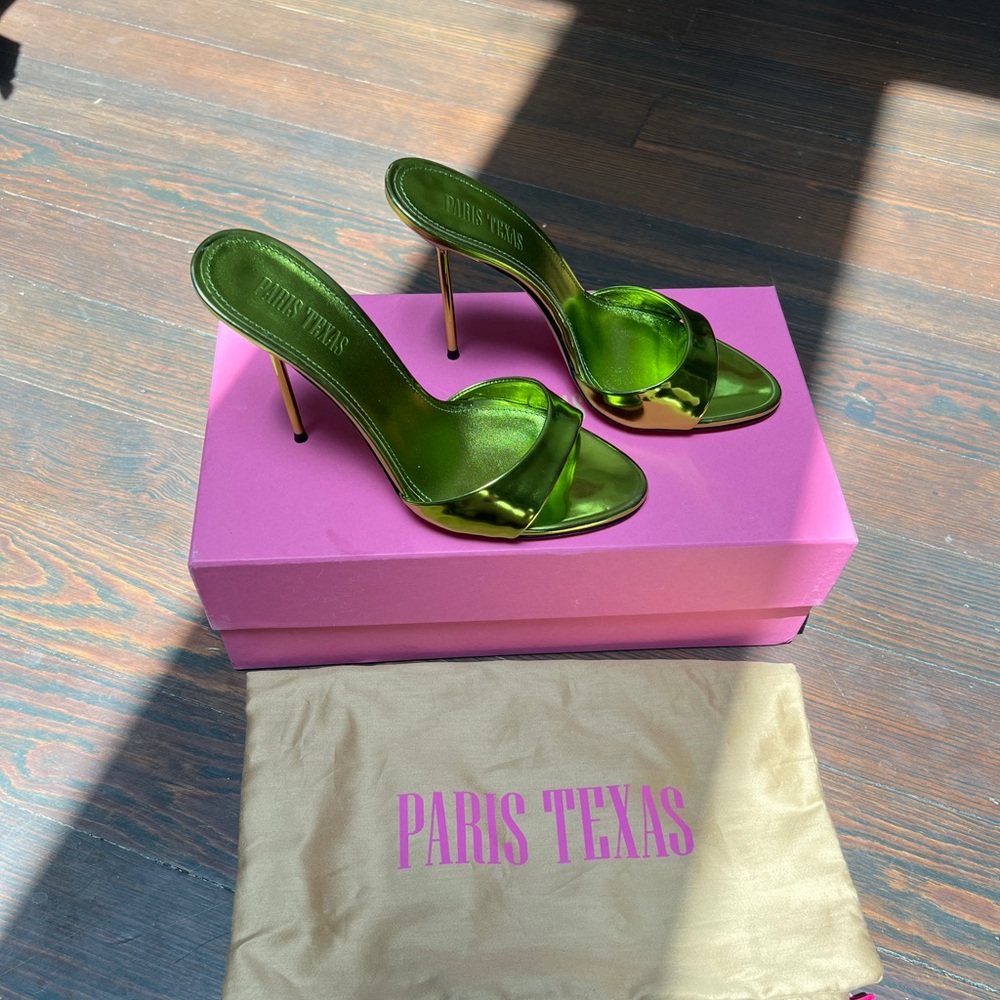 Paris Texas LIDIA MULES in mirror leather acid